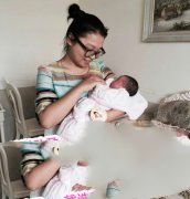 近花甲之年，得一对龙凤宝宝，非常健康