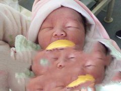 七斤八两的胖小子总算是在十月弄璋助孕公司圆梦啦